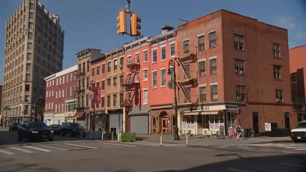 22-Year-Old Brooklyn Woman Killed in Greenwich Village Hit-and-Run, Police Say 22-Year-Old Brooklyn Woman Killed in Greenwich Village Hit-and-Run, Police Say