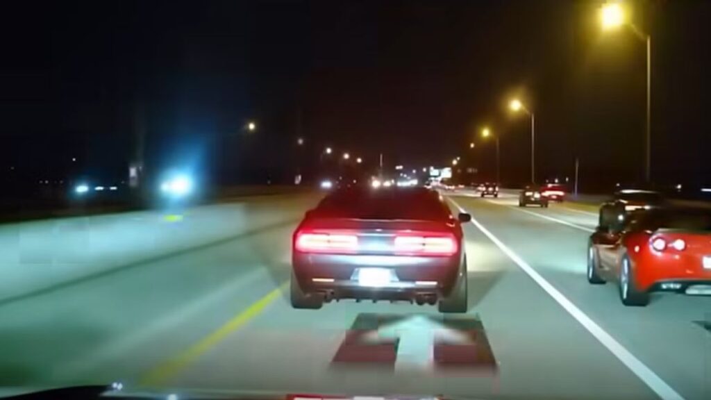 Corvette, Challenger Hit 120 MPH on Jacksonville Bridge — Right in Front of an Unmarked Cop Corvette, Challenger Hit 120 MPH on Jacksonville Bridge — Right in Front of an Unmarked Cop