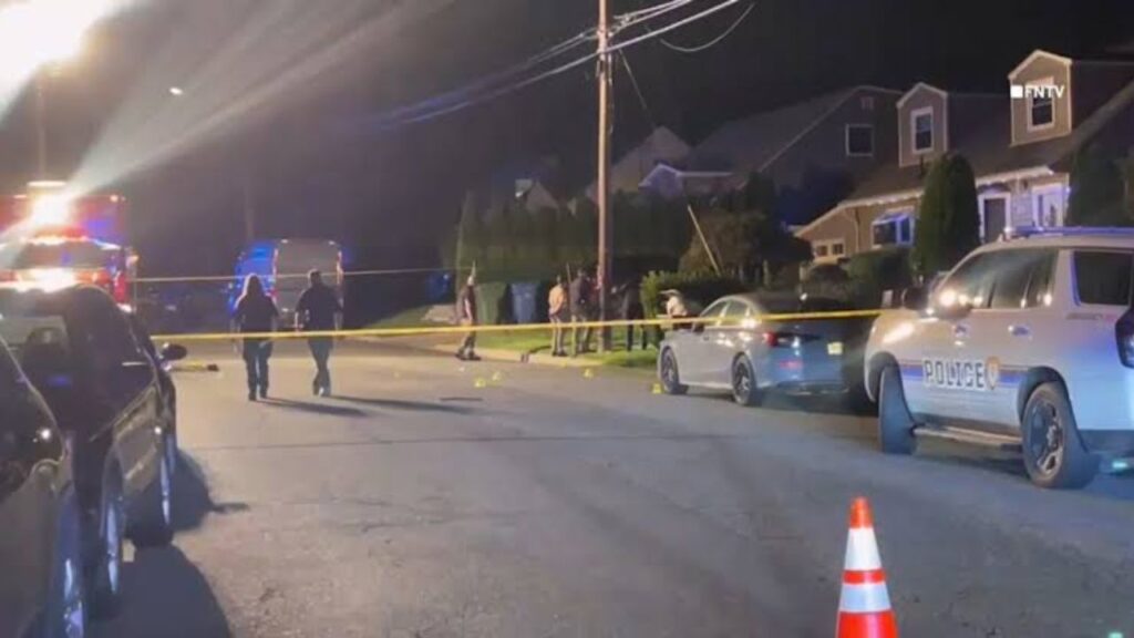 Man Shot by Sayreville Police After Allegedly Advancing With Knife in Parlin Man Shot by Sayreville Police After Allegedly Advancing With Knife in Parlin