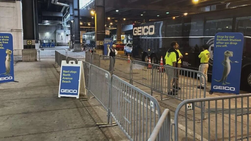 Free Shuttle Buses Return for Bears Fans Heading to Soldier Field Free Shuttle Buses Return for Bears Fans Heading to Soldier Field