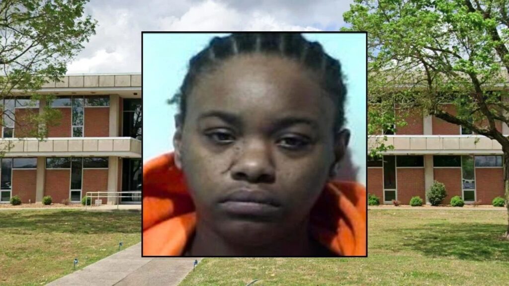 Hopkinsville Mother Charged After 9-Year-Old Allegedly Left Outside for 17 Hours Hopkinsville Mother Charged After 9-Year-Old Allegedly Left Outside for 17 Hours
