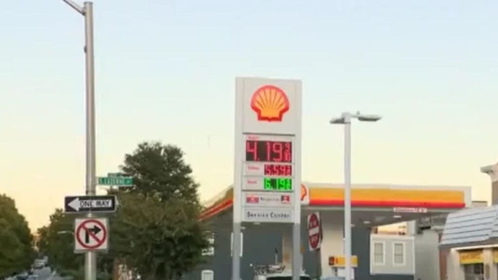 Maryland Rep. Andy Harris Introduces Bill to Suspend Federal Gas Tax Through 2026 Maryland Rep. Andy Harris Introduces Bill to Suspend Federal Gas Tax Through 2026