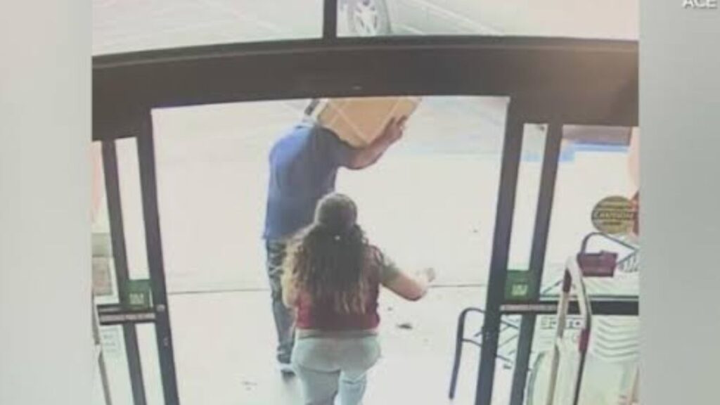 Pregnant Palmdale Hardware Store Employee Wrestles 46-Pound AC Unit From Suspected Thief Pregnant Palmdale Hardware Store Employee Wrestles 46-Pound AC Unit From Suspected Thief