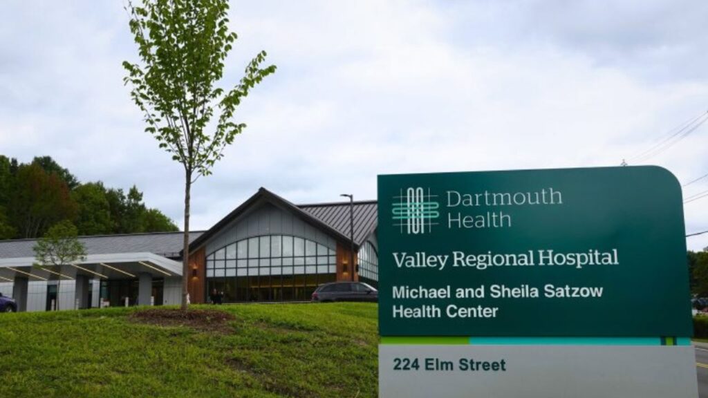 Valley Regional Hospital Opens New $19.5 Million Outpatient Center in Claremont Valley Regional Hospital Opens New $19.5 Million Outpatient Center in Claremont