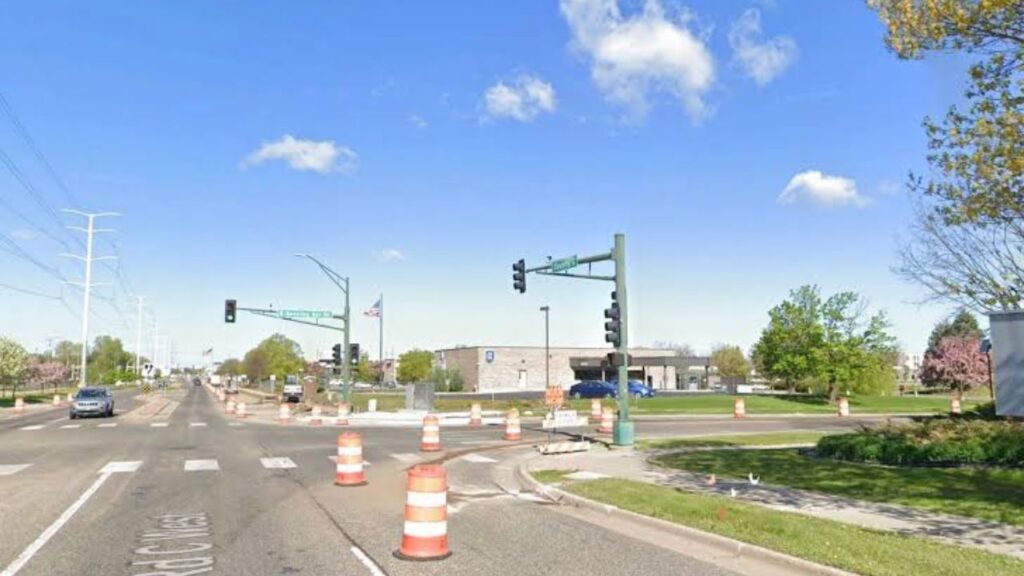 Woman Kidnapped at Gunpoint in Roseville, Minnesota; Police Seek Public’s Help Woman Kidnapped at Gunpoint in Roseville, Minnesota; Police Seek Public’s Help