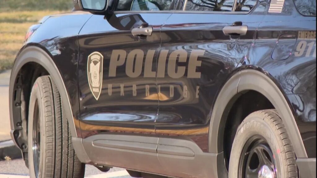 15-Year-Old Uxbridge High School Student Dies After Chocolog Road Crash 15-Year-Old Uxbridge High School Student Dies After Chocolog Road Crash