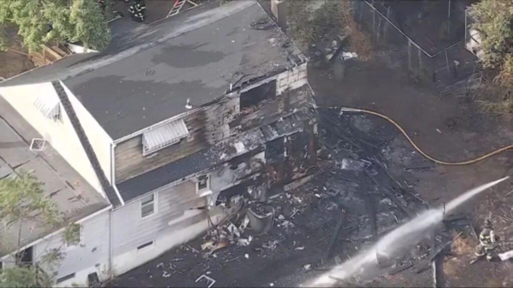 3 Hospitalized, 2 Cats Killed in South Jersey House Fire 3 Hospitalized, 2 Cats Killed in South Jersey House Fire