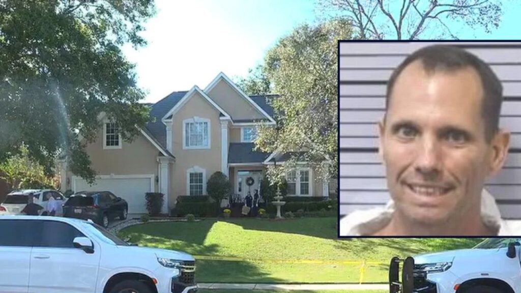 Alabama Man Accused of Killing Aunt and Grandmother With Chainsaw After 911 Call, Police Say Alabama Man Accused of Killing Aunt and Grandmother With Chainsaw After 911 Call, Police Say