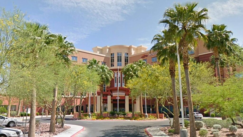 Las Vegas Mother Says Hospital Email Made Her Believe Her Son Was Dead for 3 Days, Lawsuit Claims Las Vegas Mother Says Hospital Email Made Her Believe Her Son Was Dead for 3 Days, Lawsuit Claims