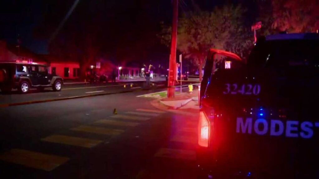 Pedestrian Struck in Modesto Crosswalk as Coffee Road and Floyd Avenue Intersection Closes Pedestrian Struck in Modesto Crosswalk as Coffee Road and Floyd Avenue Intersection Closes