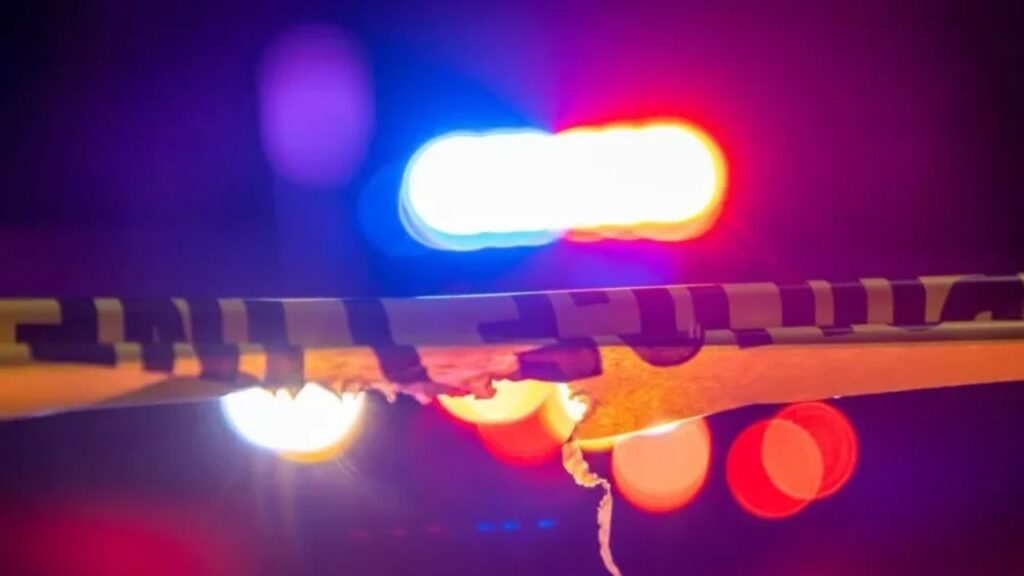 Two People Seriously Injured in Stabbing at West El Paso Bar Two People Seriously Injured in Stabbing at West El Paso Bar