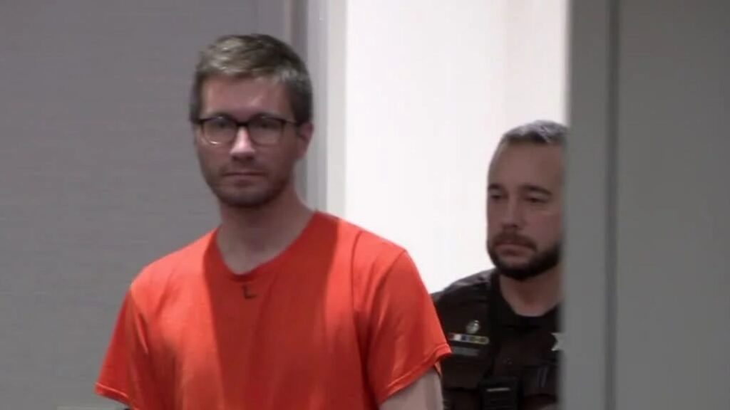 Wisconsin Driver Sentenced to Prison After Hitting Couple Crossing Street Hand in Hand Wisconsin Driver Sentenced to Prison After Hitting Couple Crossing Street Hand in Hand